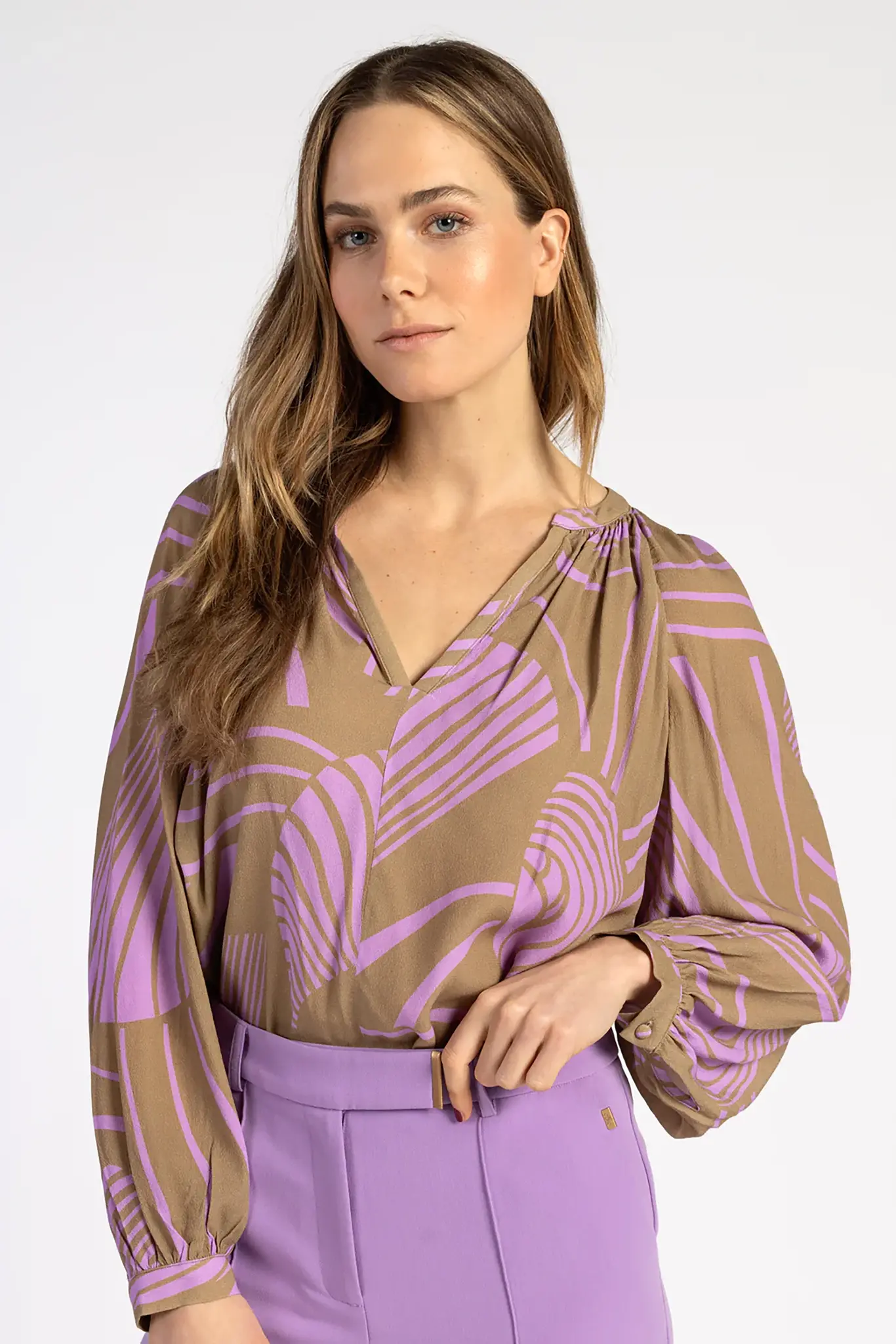 https://cdn.webshopapp.com/shops/223274/files/450133834/file.jpg