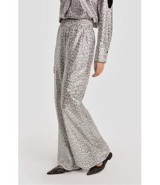 Alix the Label Leopard pants