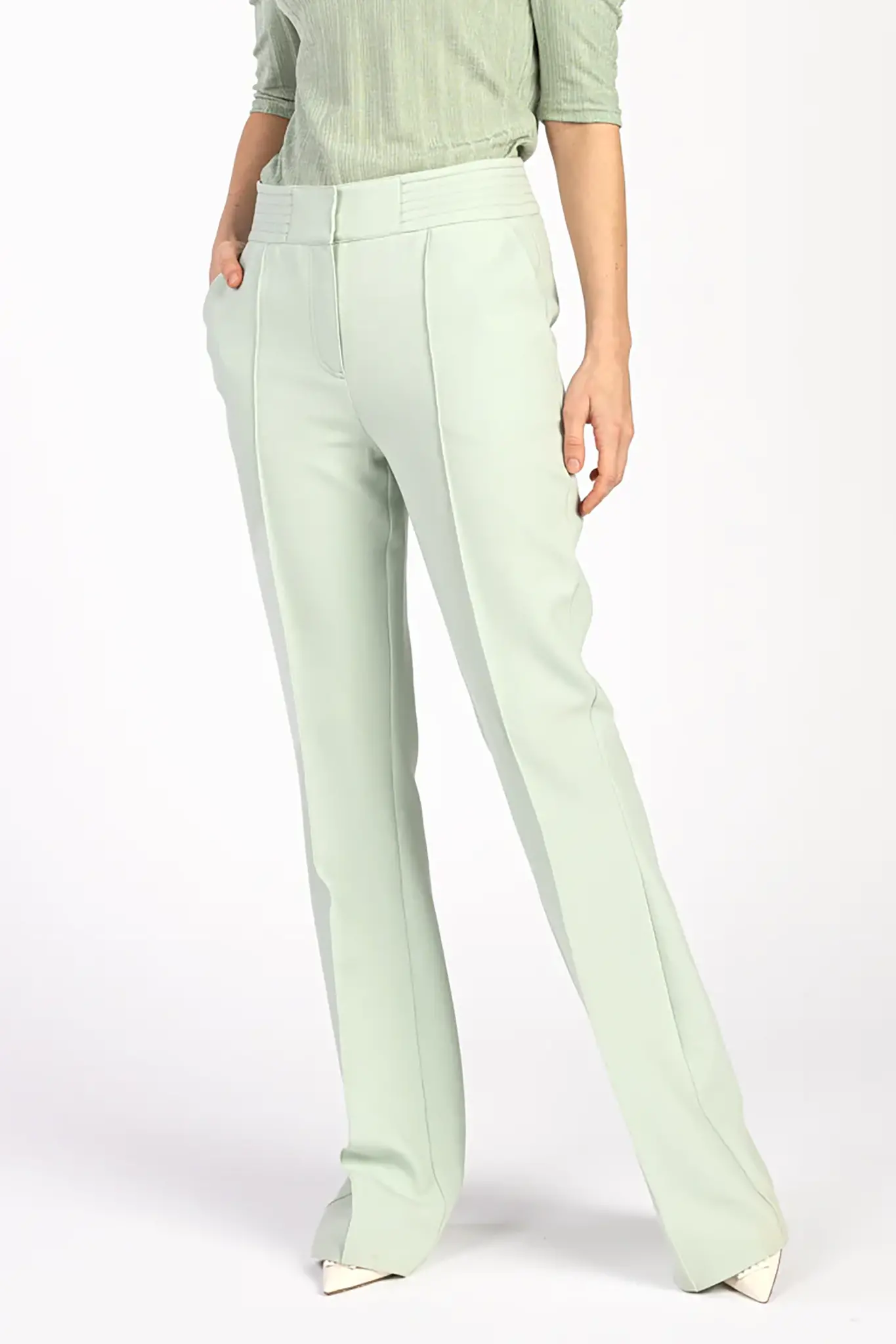 https://cdn.webshopapp.com/shops/223274/files/452474052/file.jpg