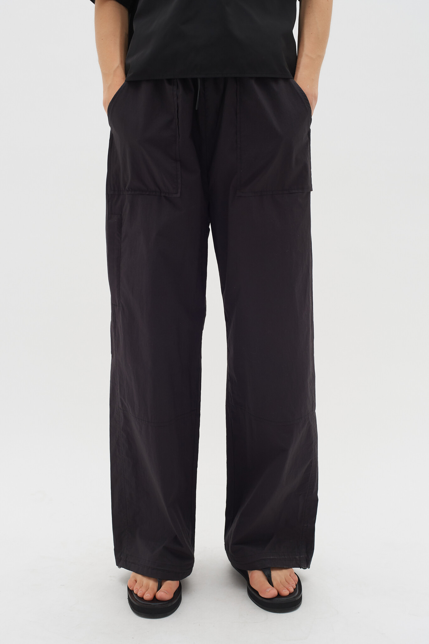 https://cdn.webshopapp.com/shops/223274/files/452506199/file.jpg