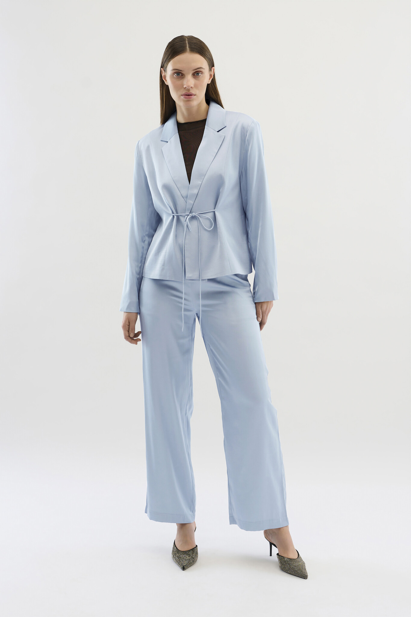 https://cdn.webshopapp.com/shops/223274/files/458964283/file.jpg