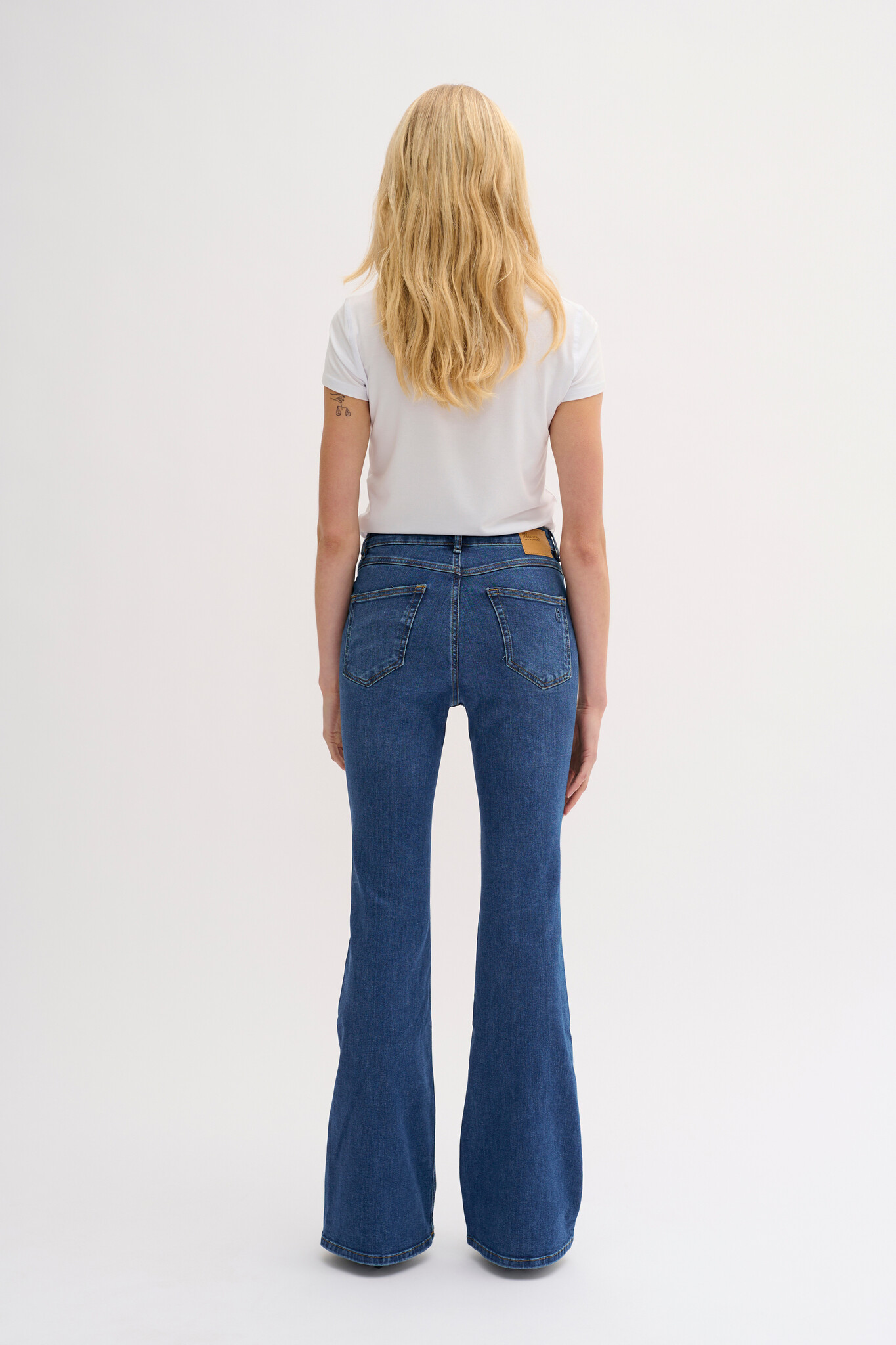 https://cdn.webshopapp.com/shops/223274/files/461281042/file.jpg