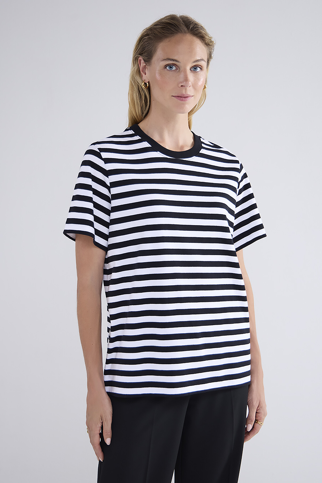 https://cdn.webshopapp.com/shops/223274/files/462117021/file.jpg