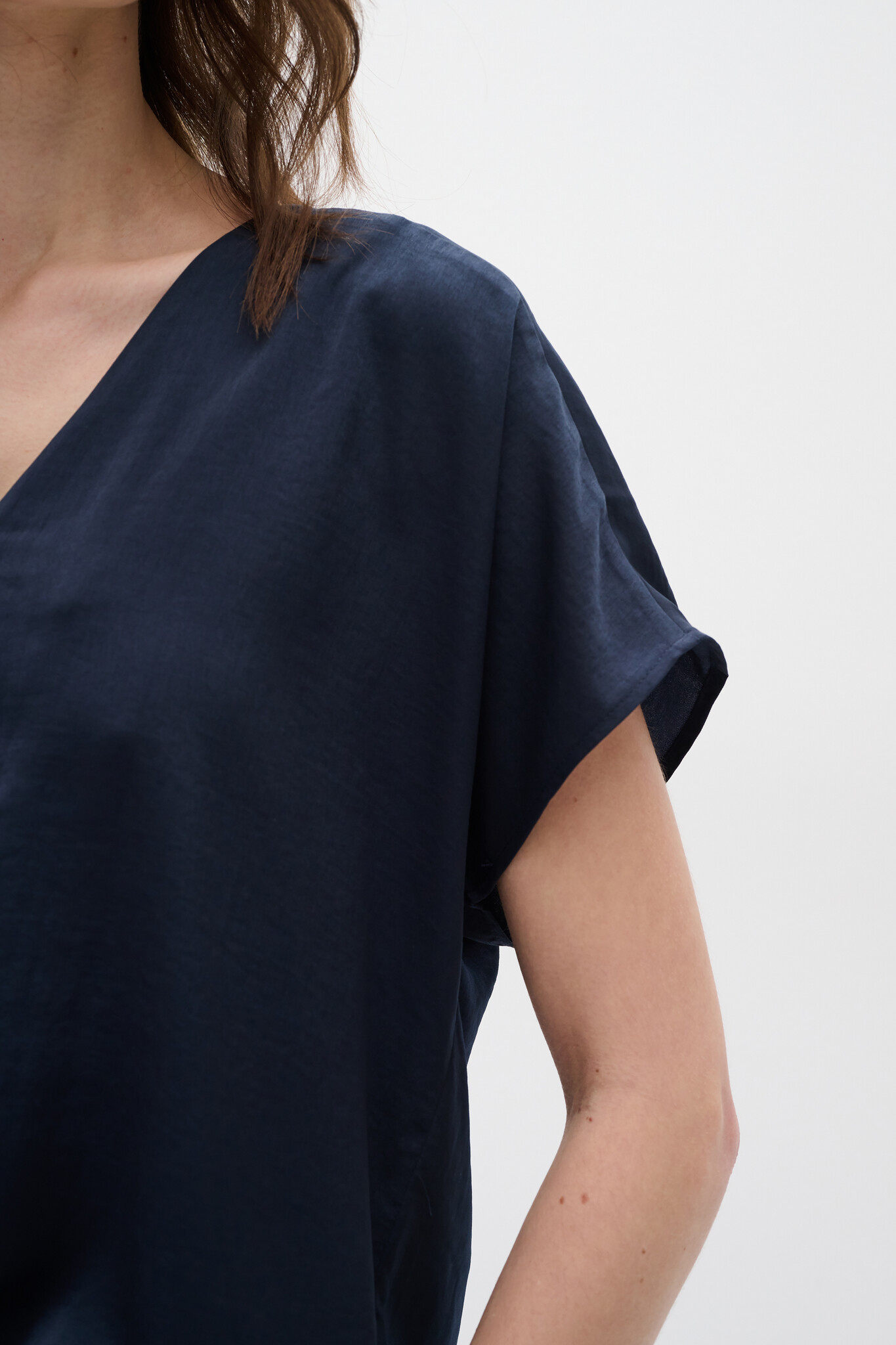 https://cdn.webshopapp.com/shops/223274/files/463326726/file.jpg