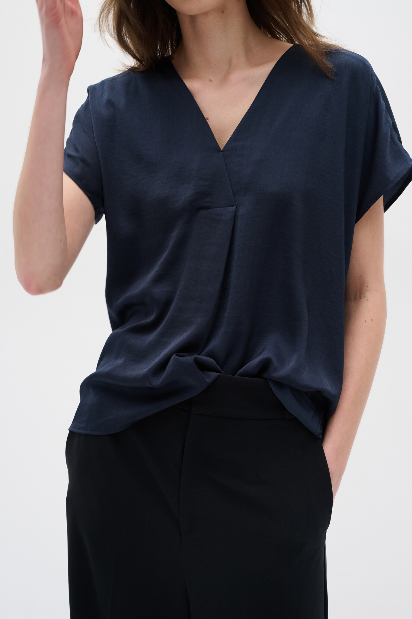 https://cdn.webshopapp.com/shops/223274/files/463326733/file.jpg