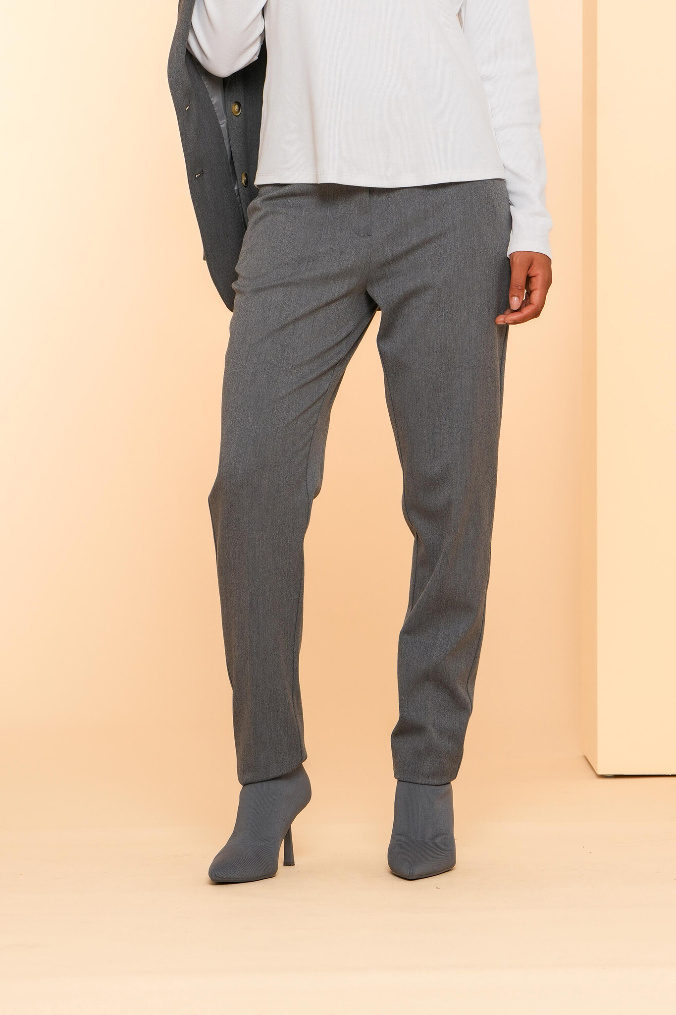 https://cdn.webshopapp.com/shops/223274/files/463355964/file.jpg