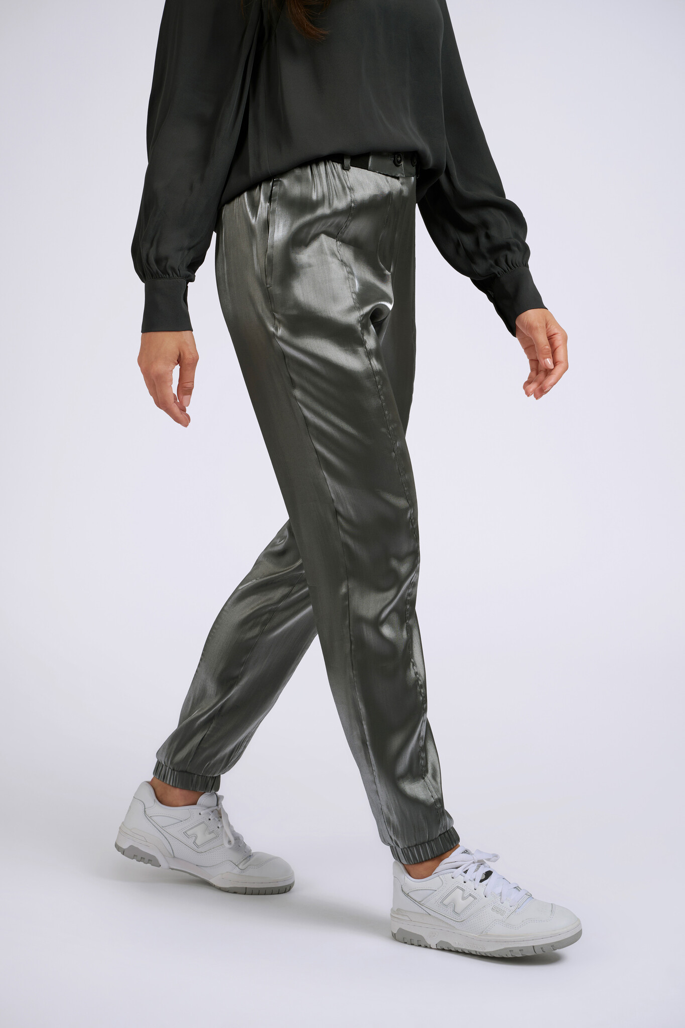 https://cdn.webshopapp.com/shops/223274/files/463868232/file.jpg