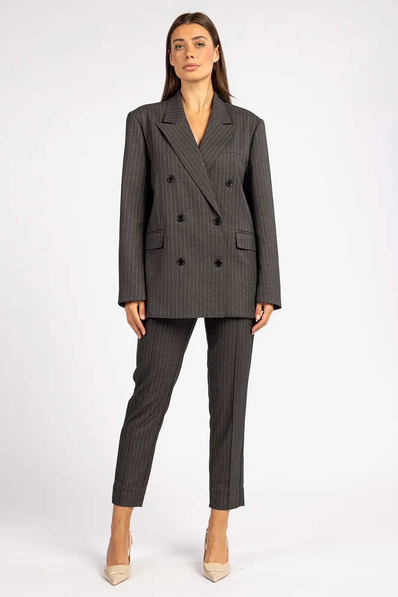 https://cdn.webshopapp.com/shops/223274/files/464574650/file.jpg