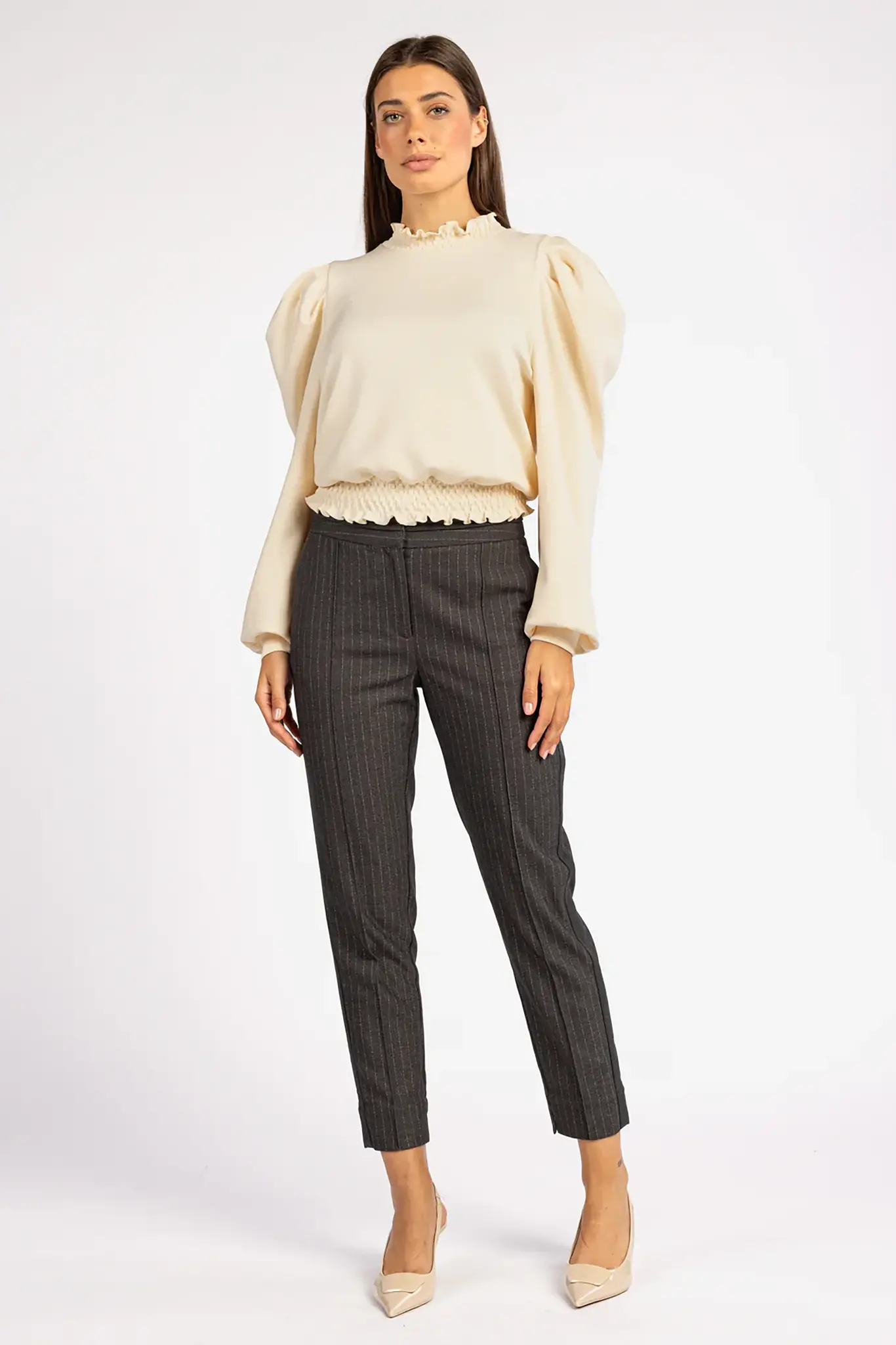 https://cdn.webshopapp.com/shops/223274/files/464574666/file.jpg
