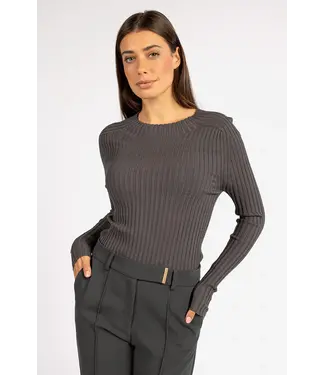 Aaiko BENTE  top