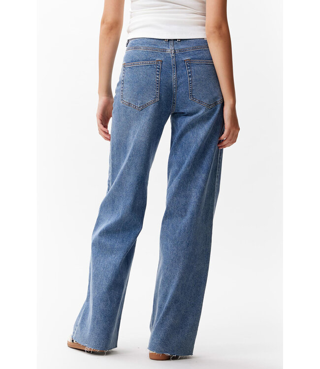 Catwalk Junkie 2302006400 loose fit jeans