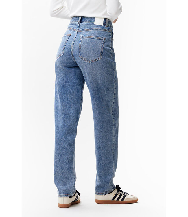 Catwalk Junkie 2402030007 Barrel fit jeans