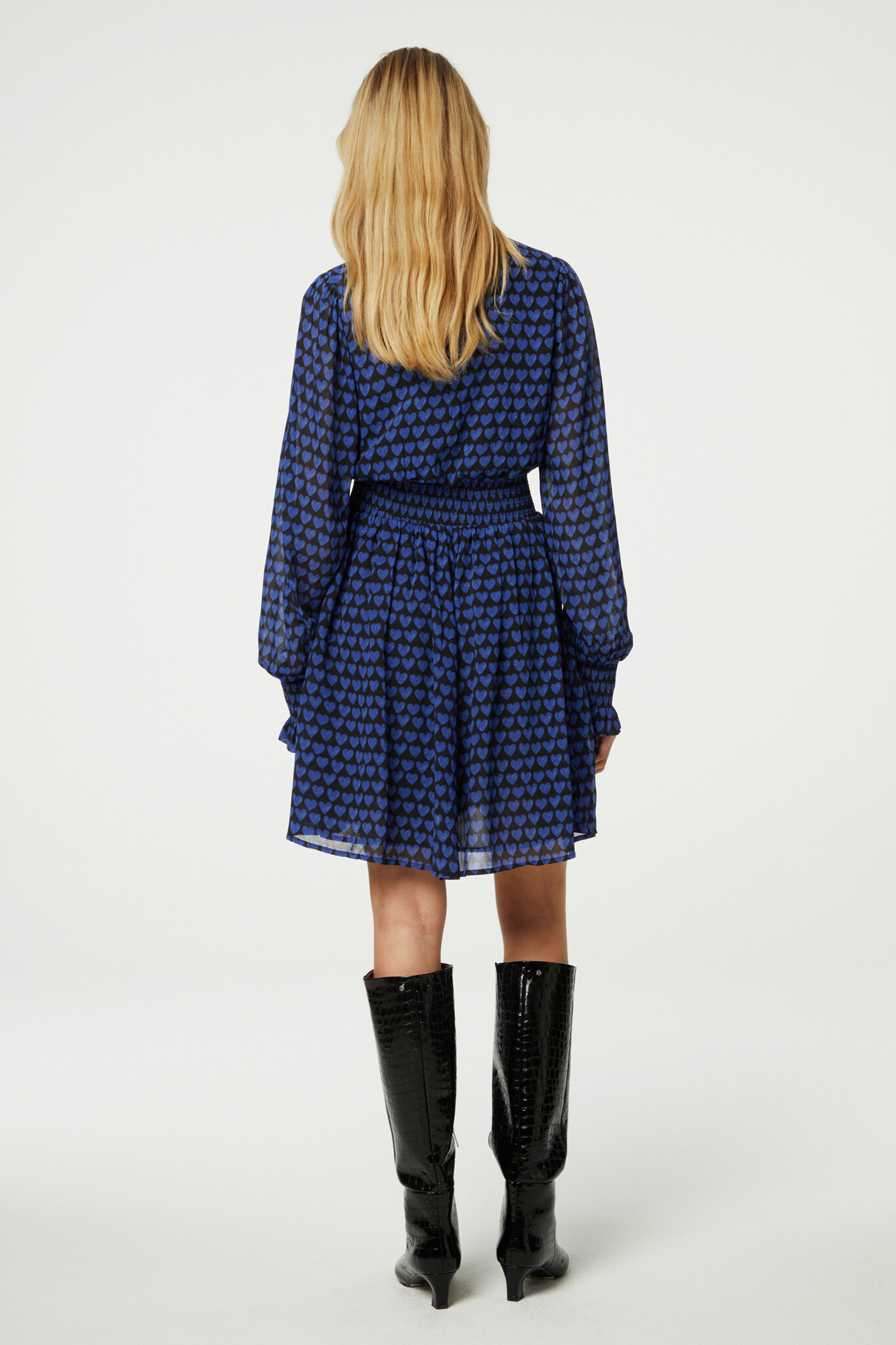 https://cdn.webshopapp.com/shops/223274/files/466533479/file.jpg