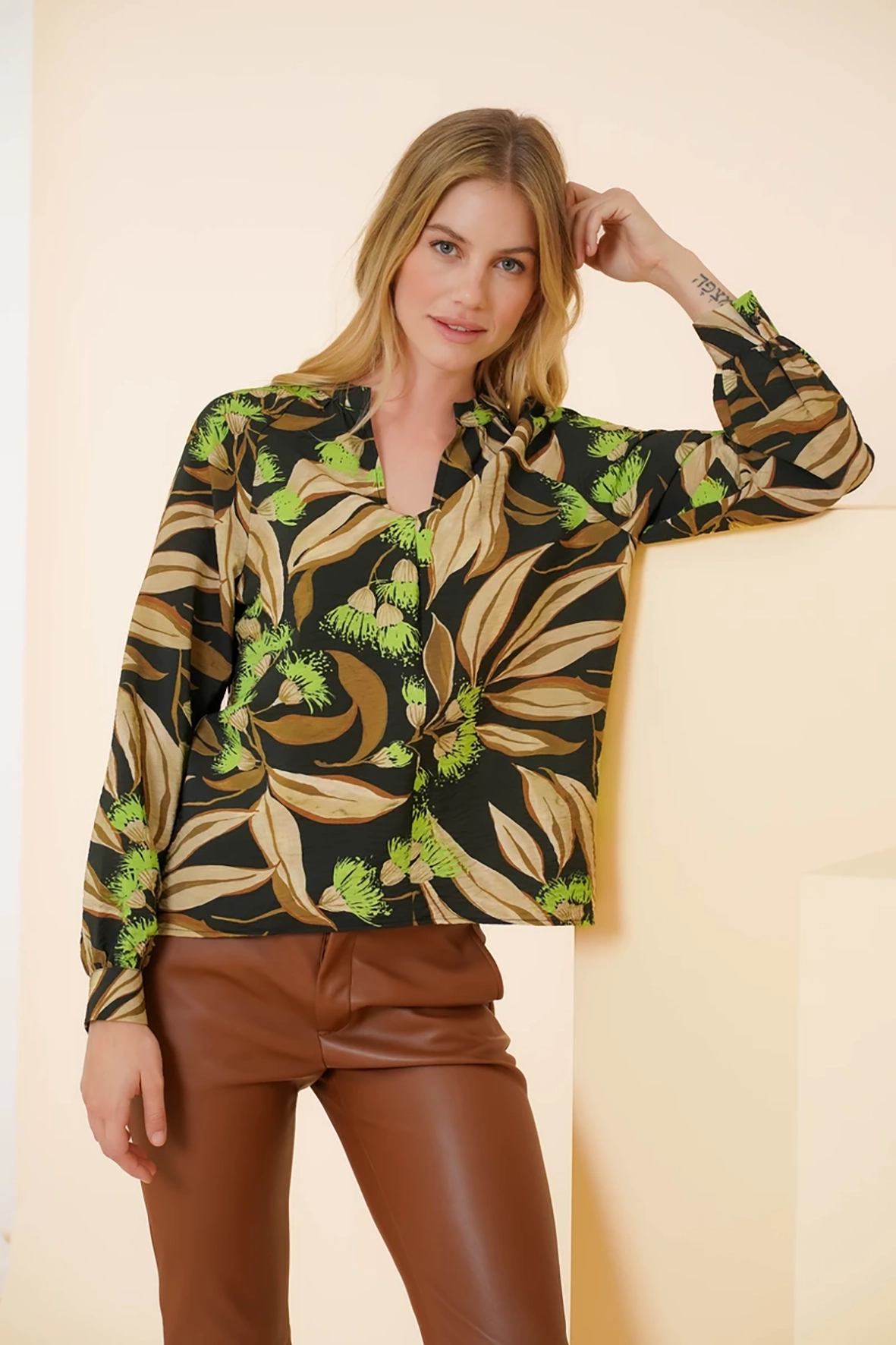 https://cdn.webshopapp.com/shops/223274/files/466703807/file.jpg