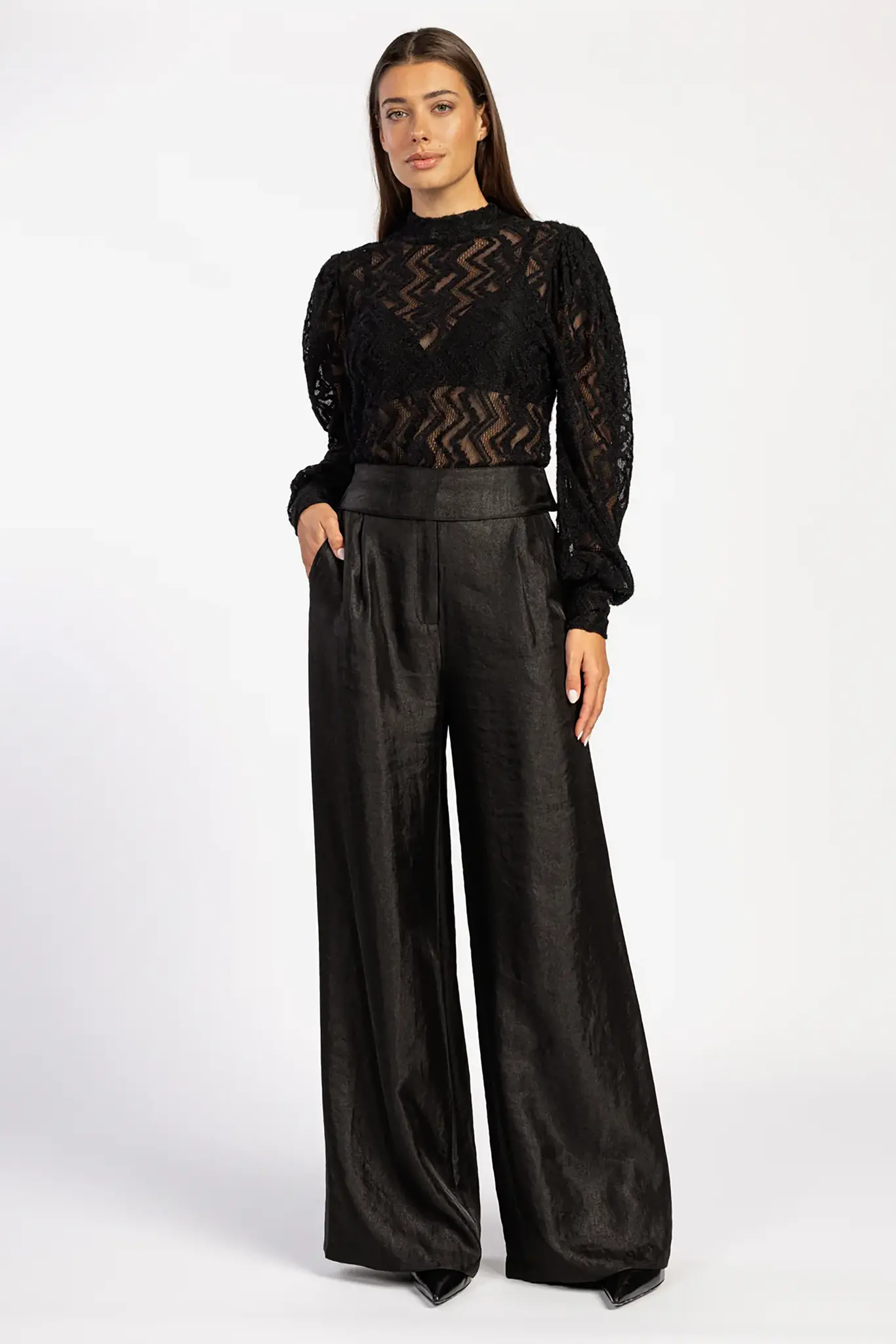 https://cdn.webshopapp.com/shops/223274/files/467227003/file.jpg