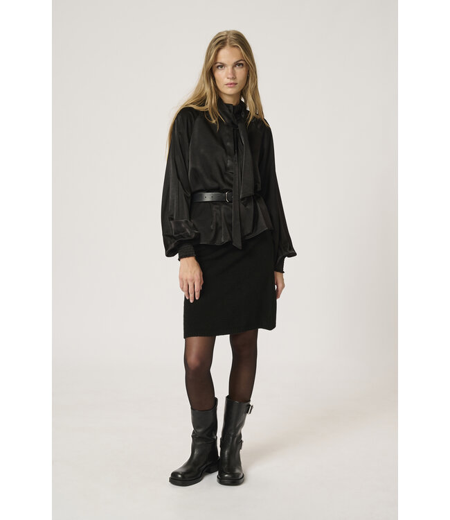 My Essential Wardrobe 10704992 Estelle Scarf Blouse