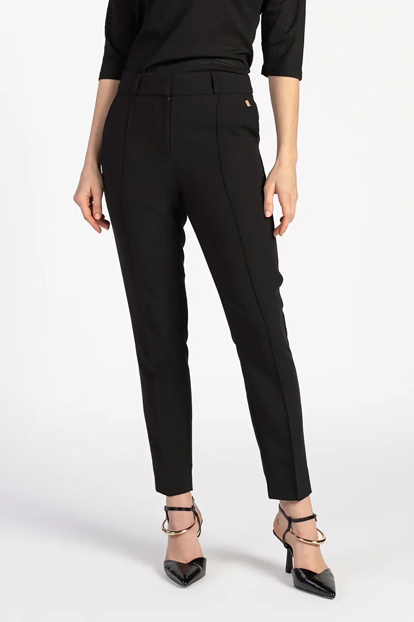 https://cdn.webshopapp.com/shops/223274/files/467886802/file.jpg