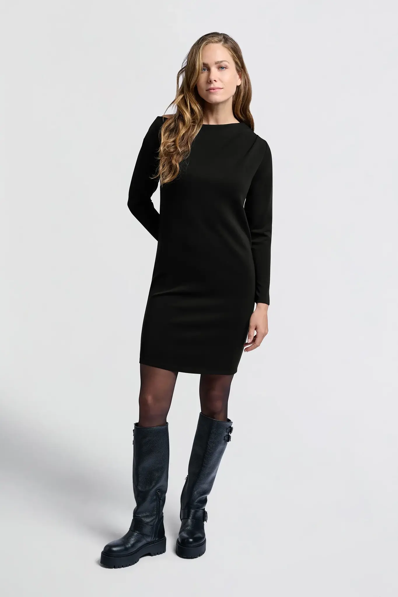 https://cdn.webshopapp.com/shops/223274/files/468327934/file.jpg