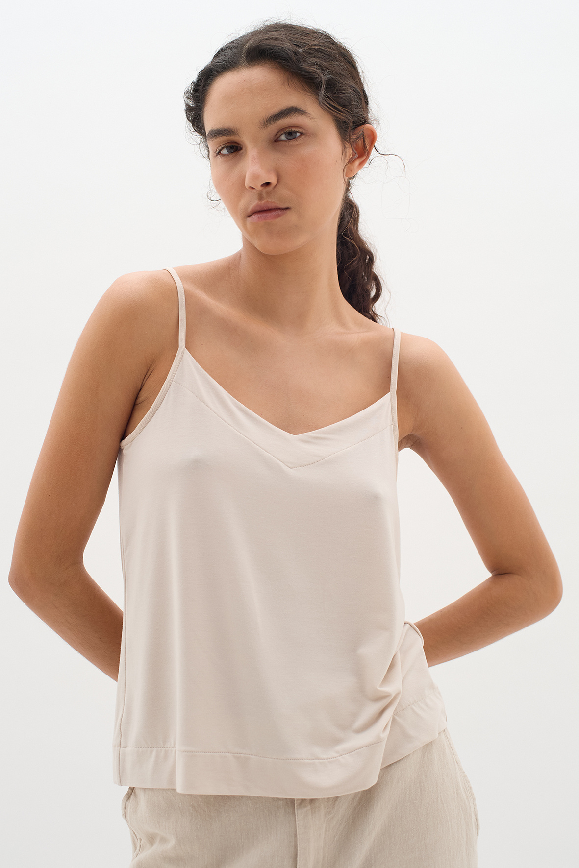 https://cdn.webshopapp.com/shops/223274/files/468400138/file.jpg