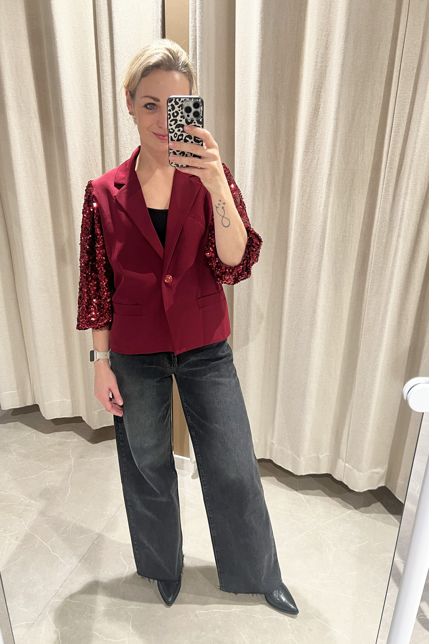 https://cdn.webshopapp.com/shops/223274/files/469204809/file.jpg