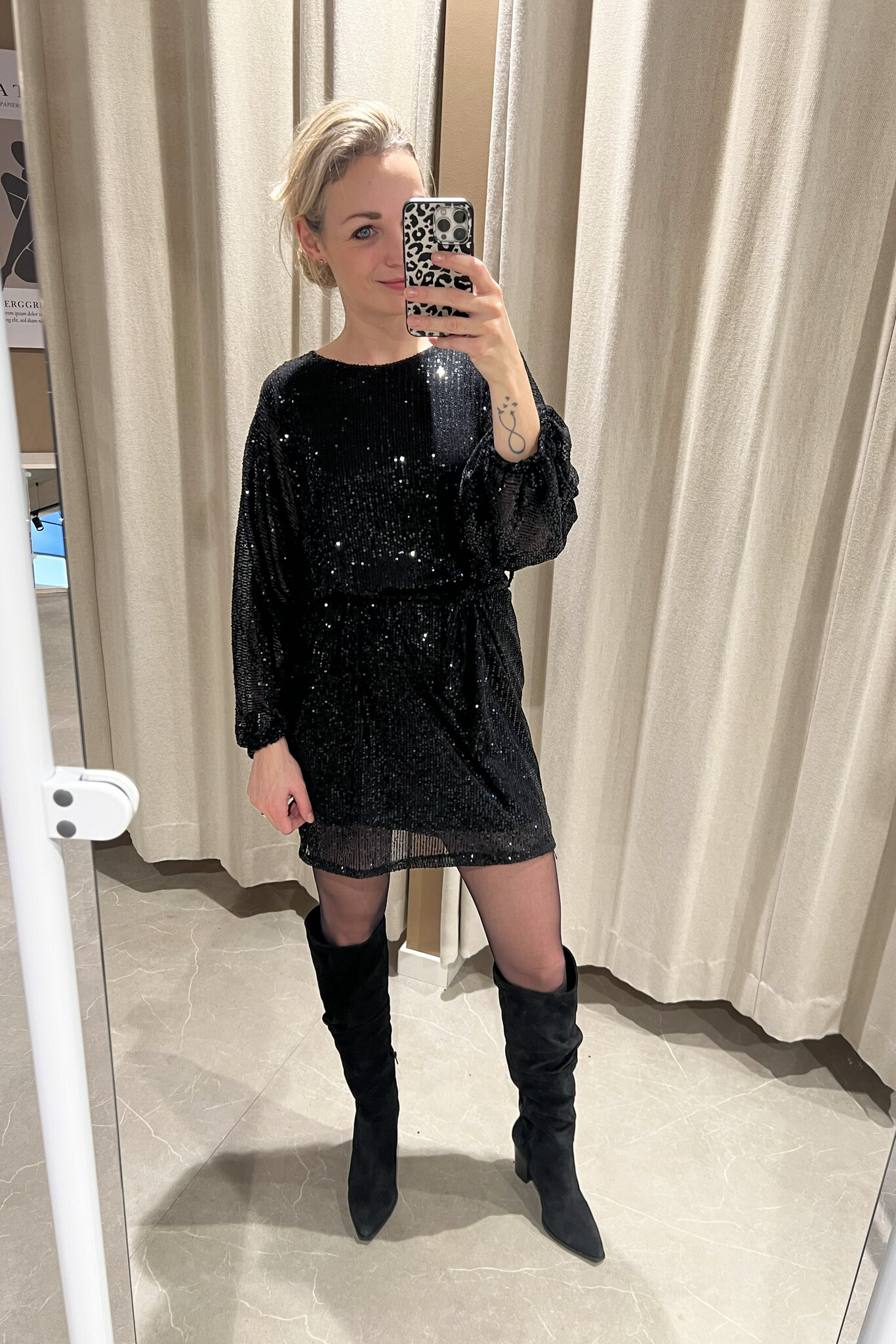 https://cdn.webshopapp.com/shops/223274/files/469205066/file.jpg