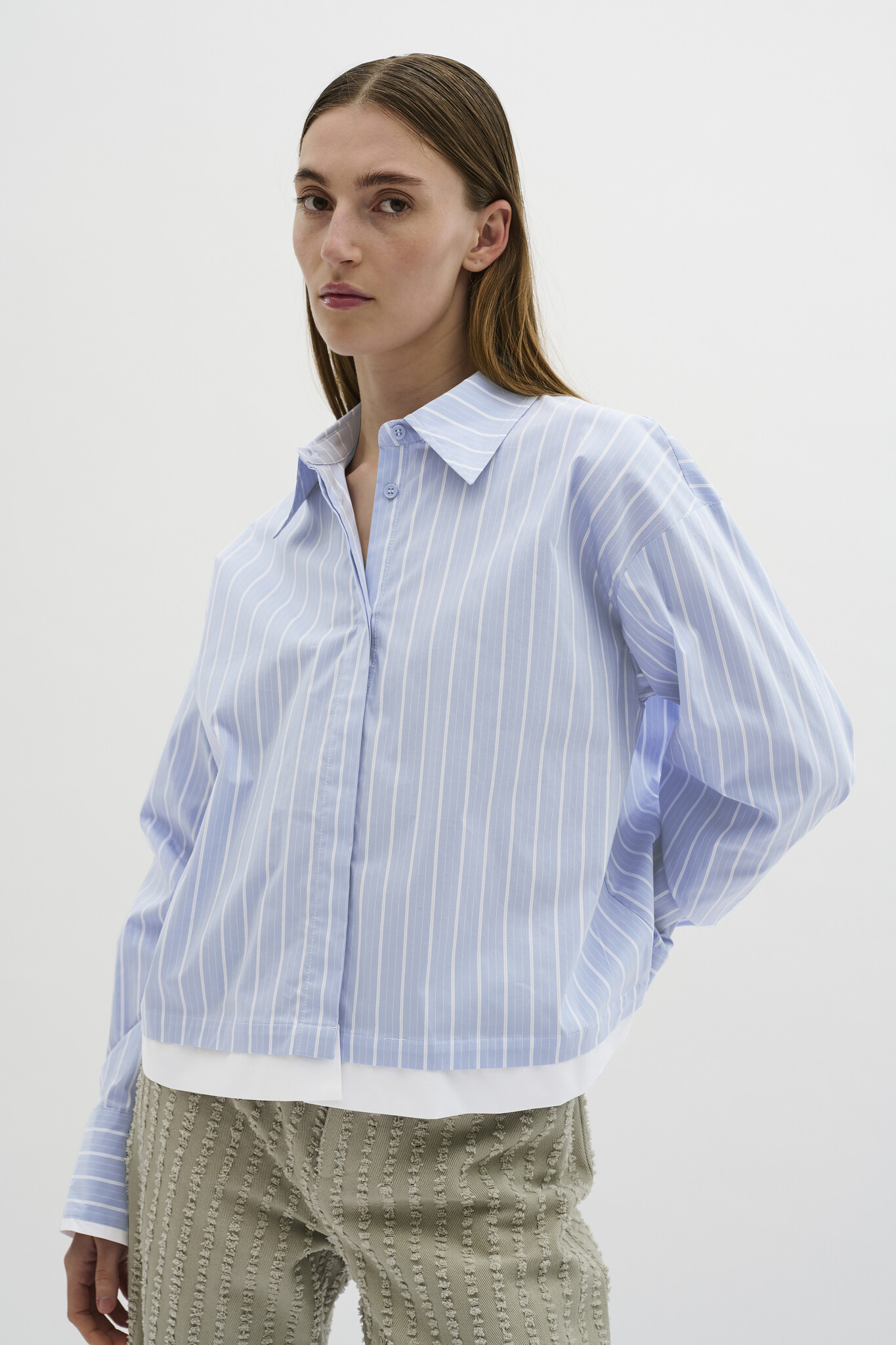 https://cdn.webshopapp.com/shops/223274/files/470649787/file.jpg