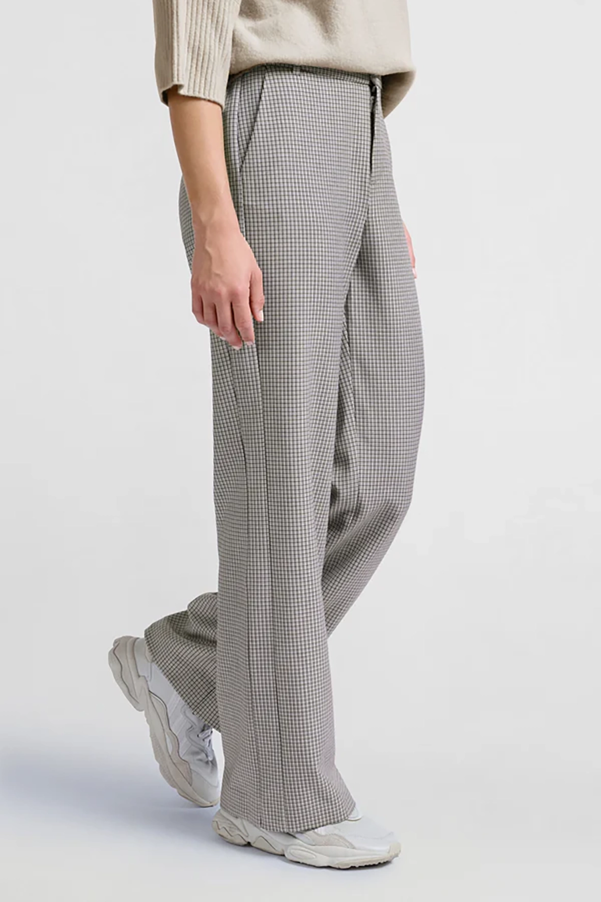 https://cdn.webshopapp.com/shops/223274/files/470720293/file.jpg