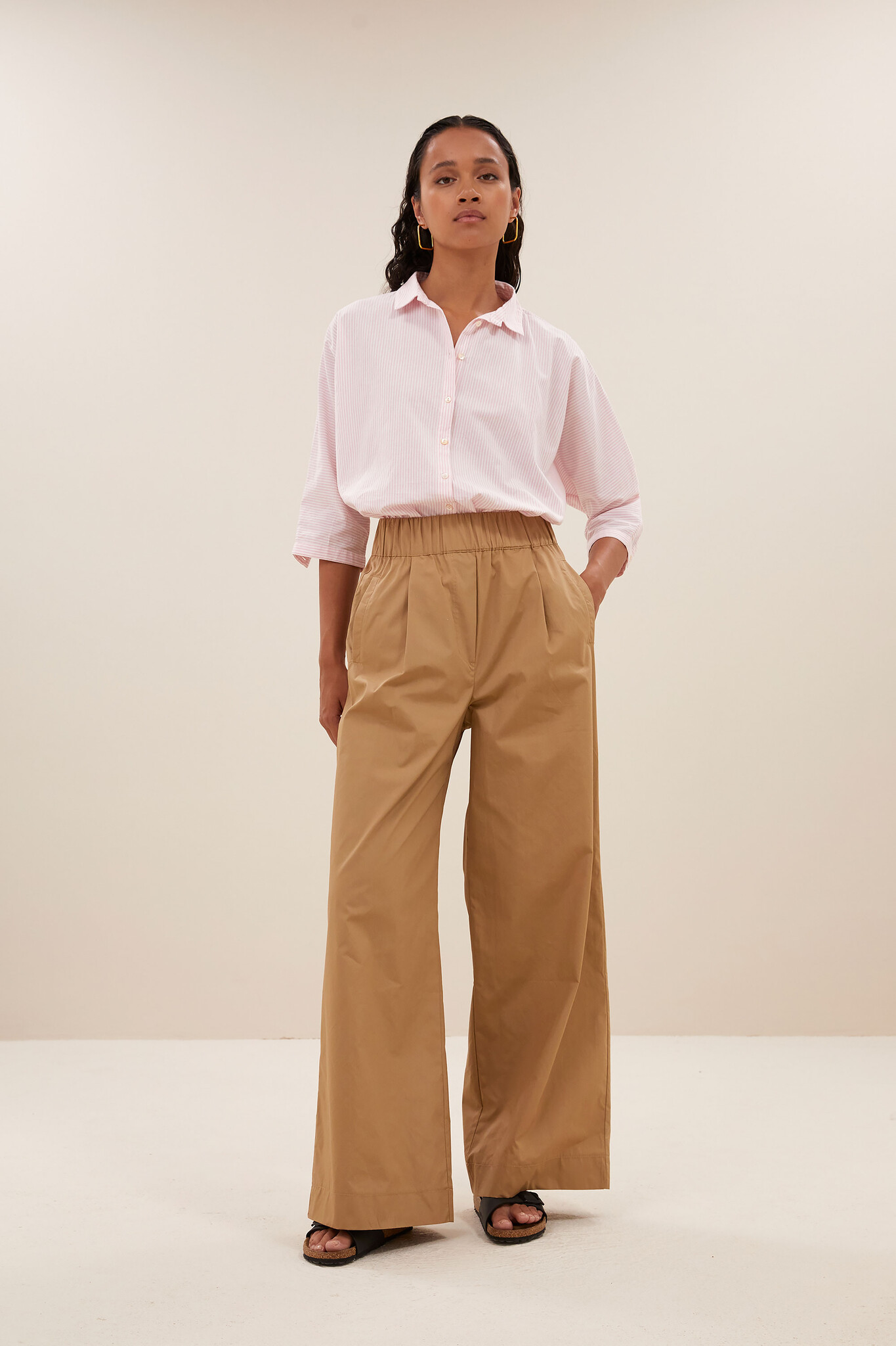 https://cdn.webshopapp.com/shops/223274/files/470723037/file.jpg
