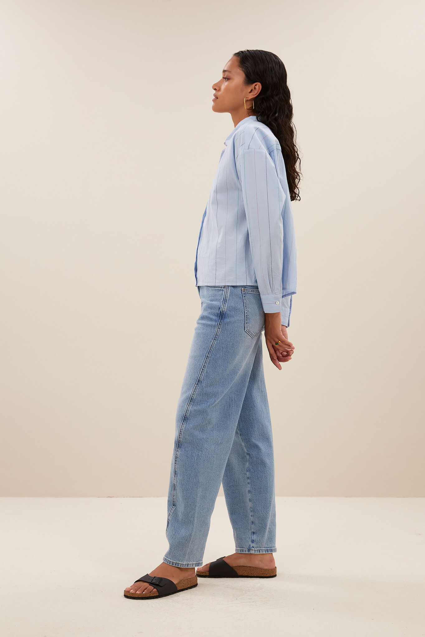 https://cdn.webshopapp.com/shops/223274/files/470728701/file.jpg