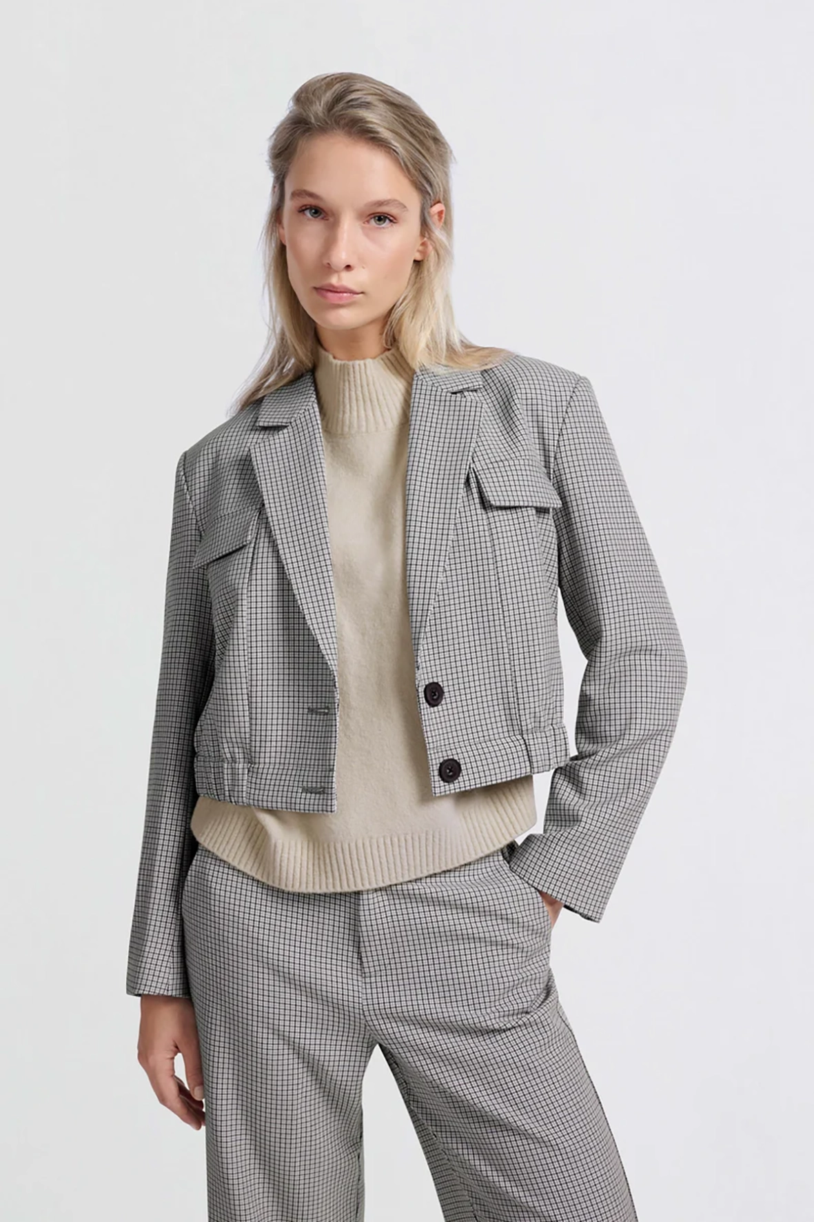 https://cdn.webshopapp.com/shops/223274/files/470729026/file.jpg