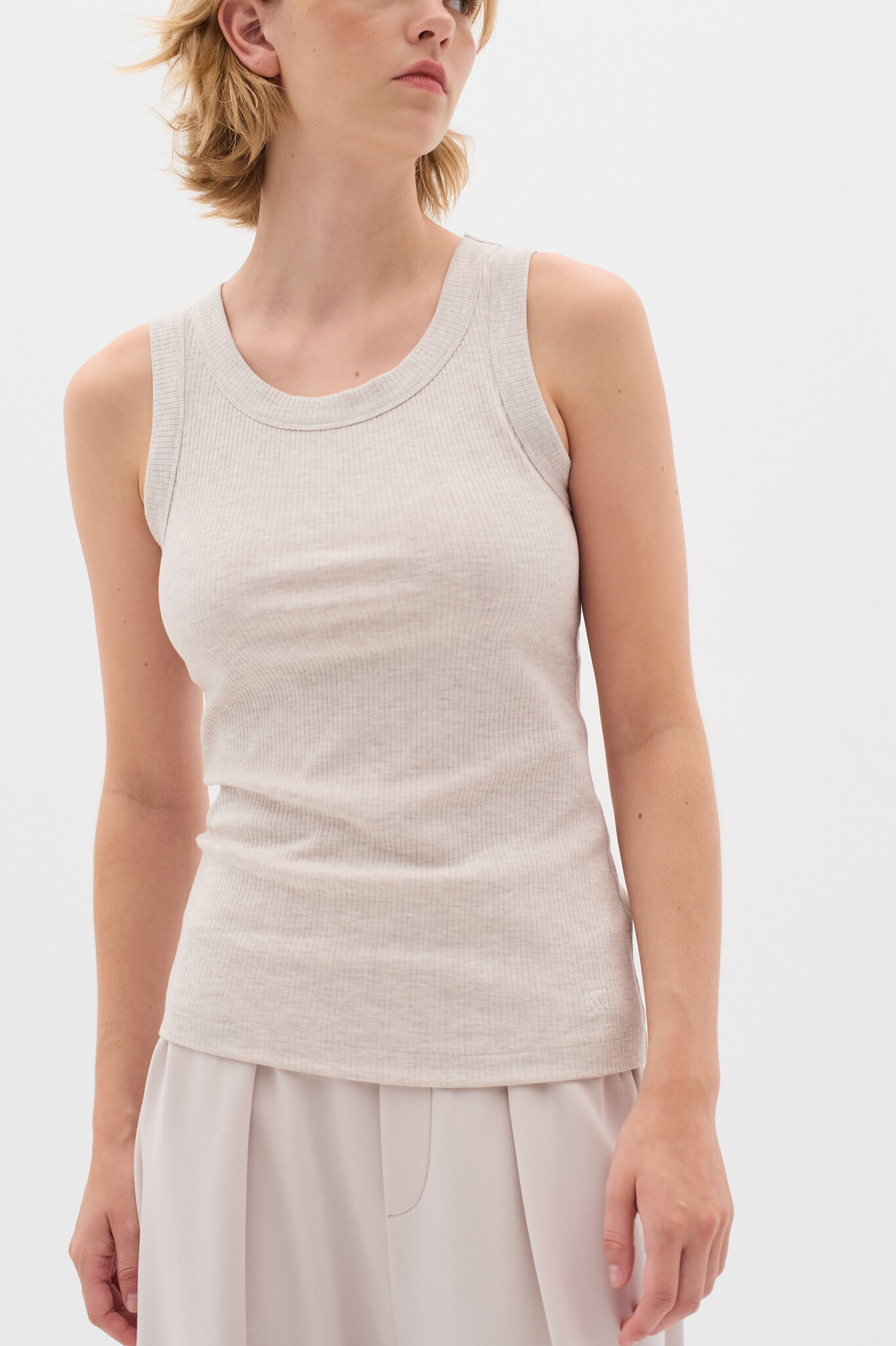 https://cdn.webshopapp.com/shops/223274/files/470754674/file.jpg