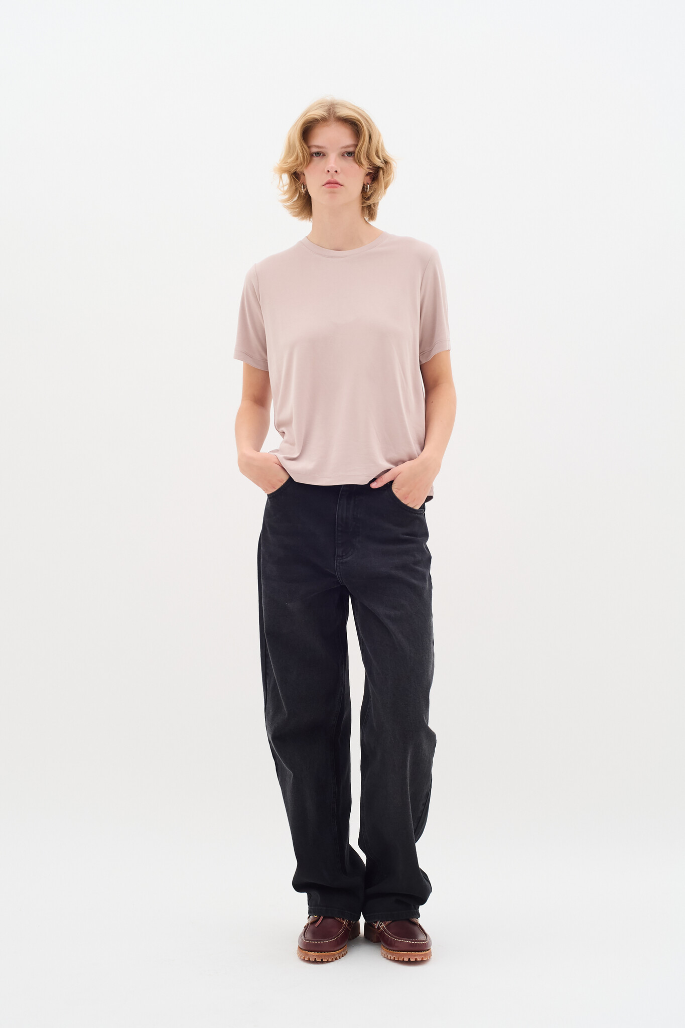 https://cdn.webshopapp.com/shops/223274/files/470765774/file.jpg