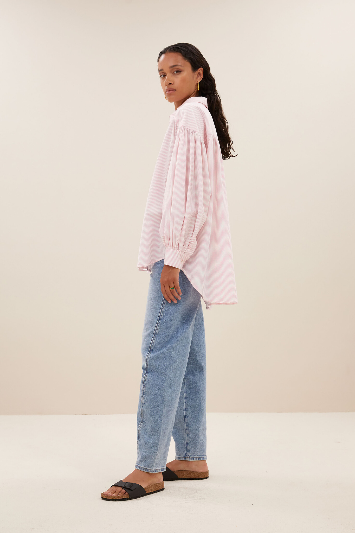https://cdn.webshopapp.com/shops/223274/files/470886066/file.jpg
