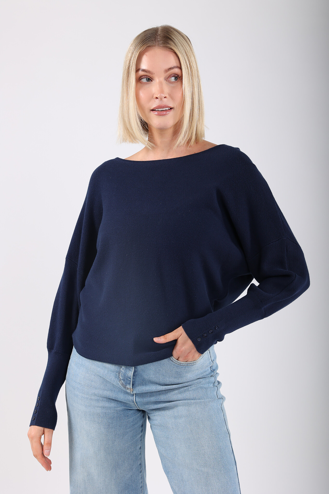https://cdn.webshopapp.com/shops/223274/files/470904108/file.jpg