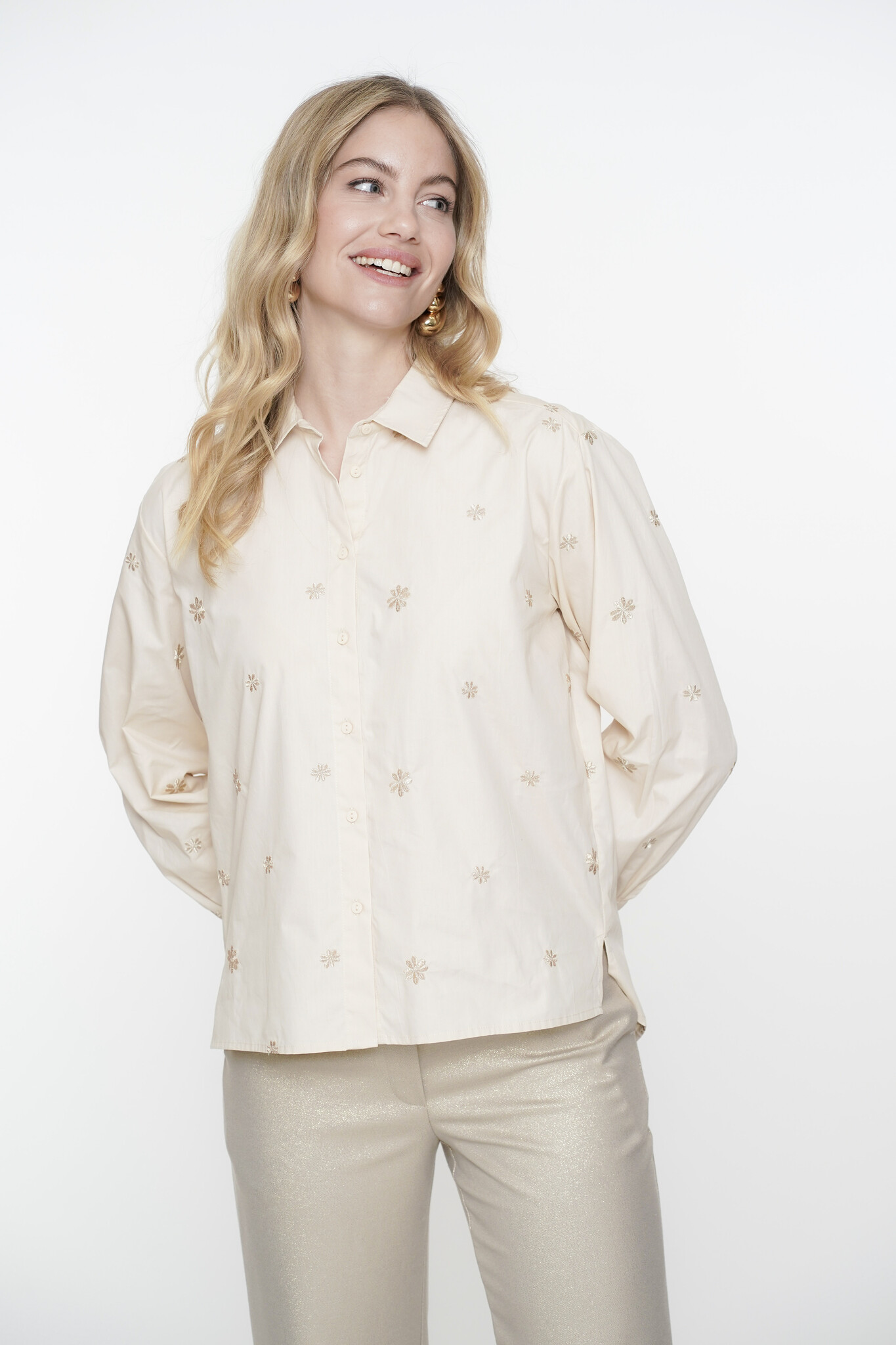 https://cdn.webshopapp.com/shops/223274/files/471273251/file.jpg