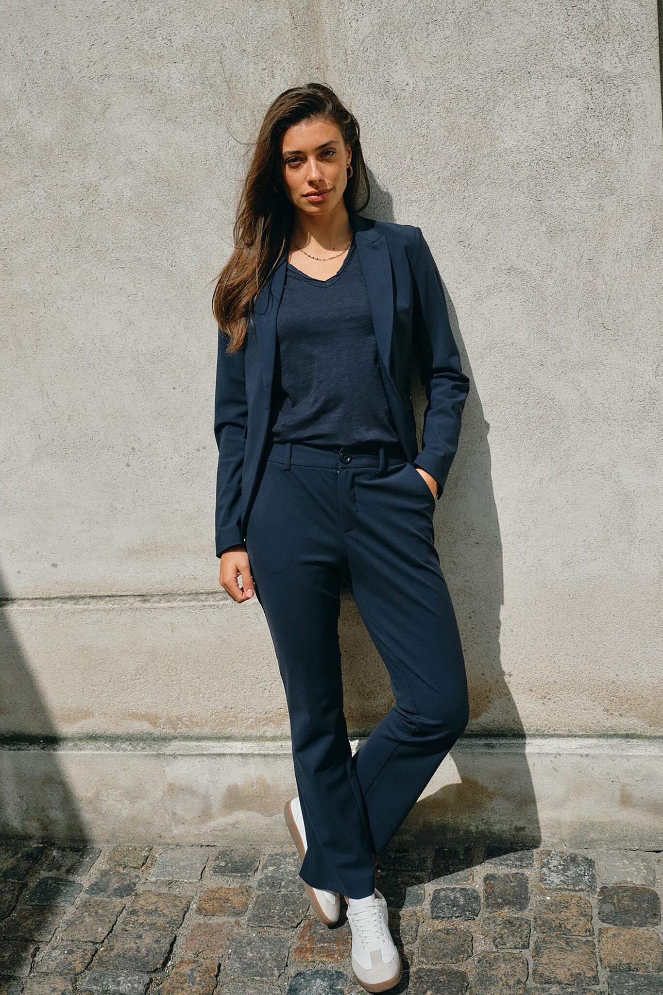 https://cdn.webshopapp.com/shops/223274/files/471442703/file.jpg
