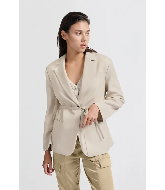 Yaya Oversized blazer with belt