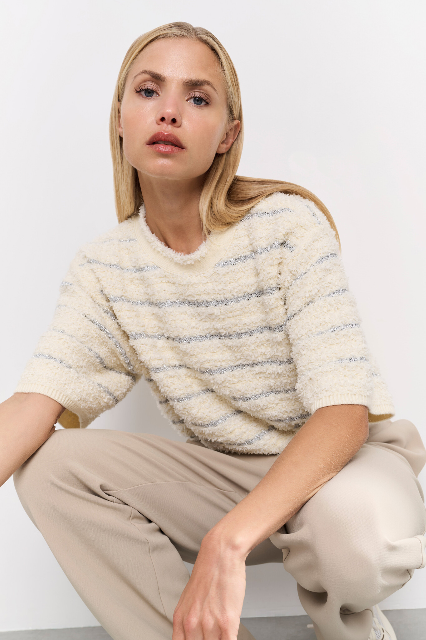 https://cdn.webshopapp.com/shops/223274/files/472079934/file.jpg