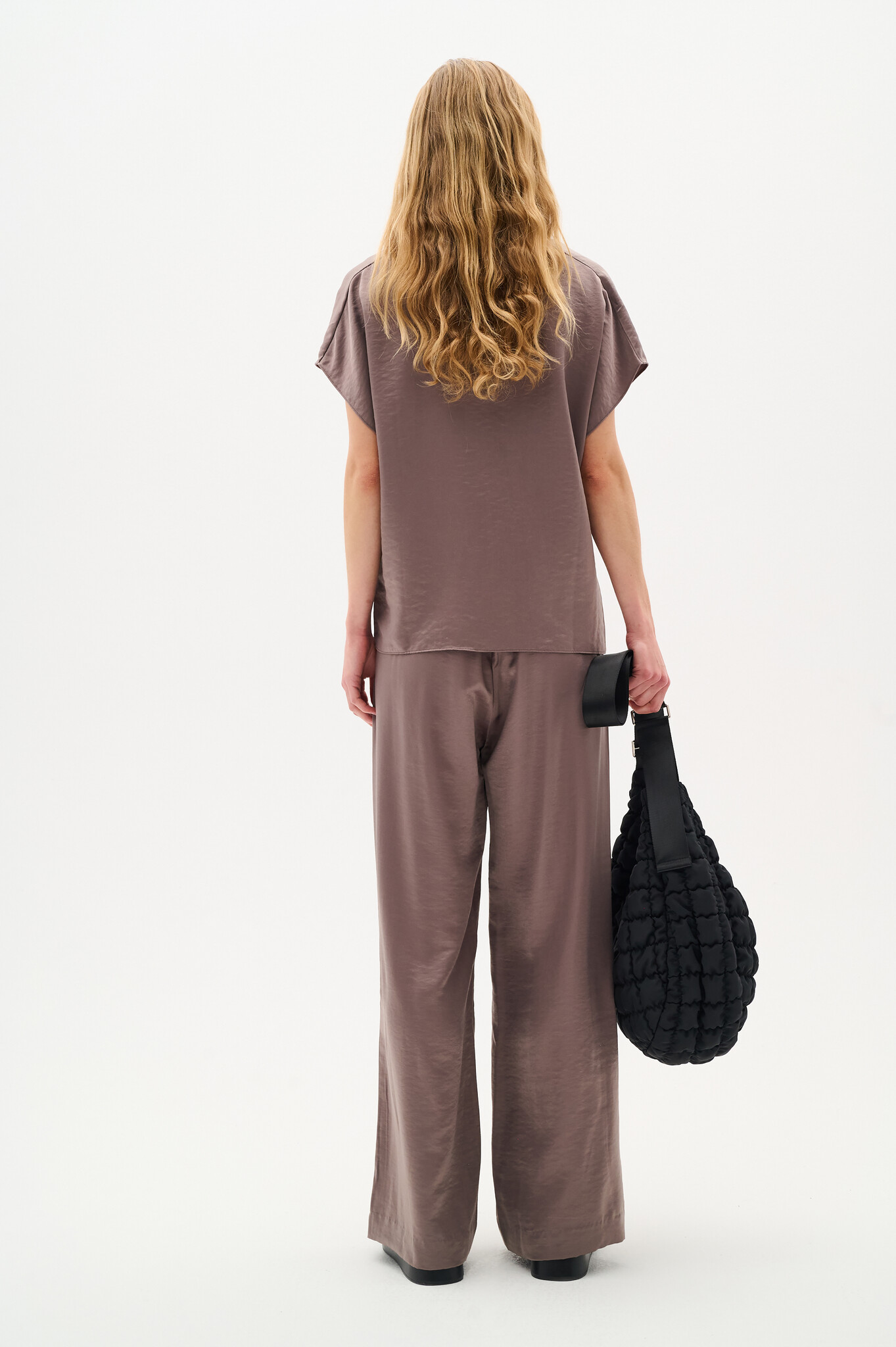 https://cdn.webshopapp.com/shops/223274/files/472153080/file.jpg