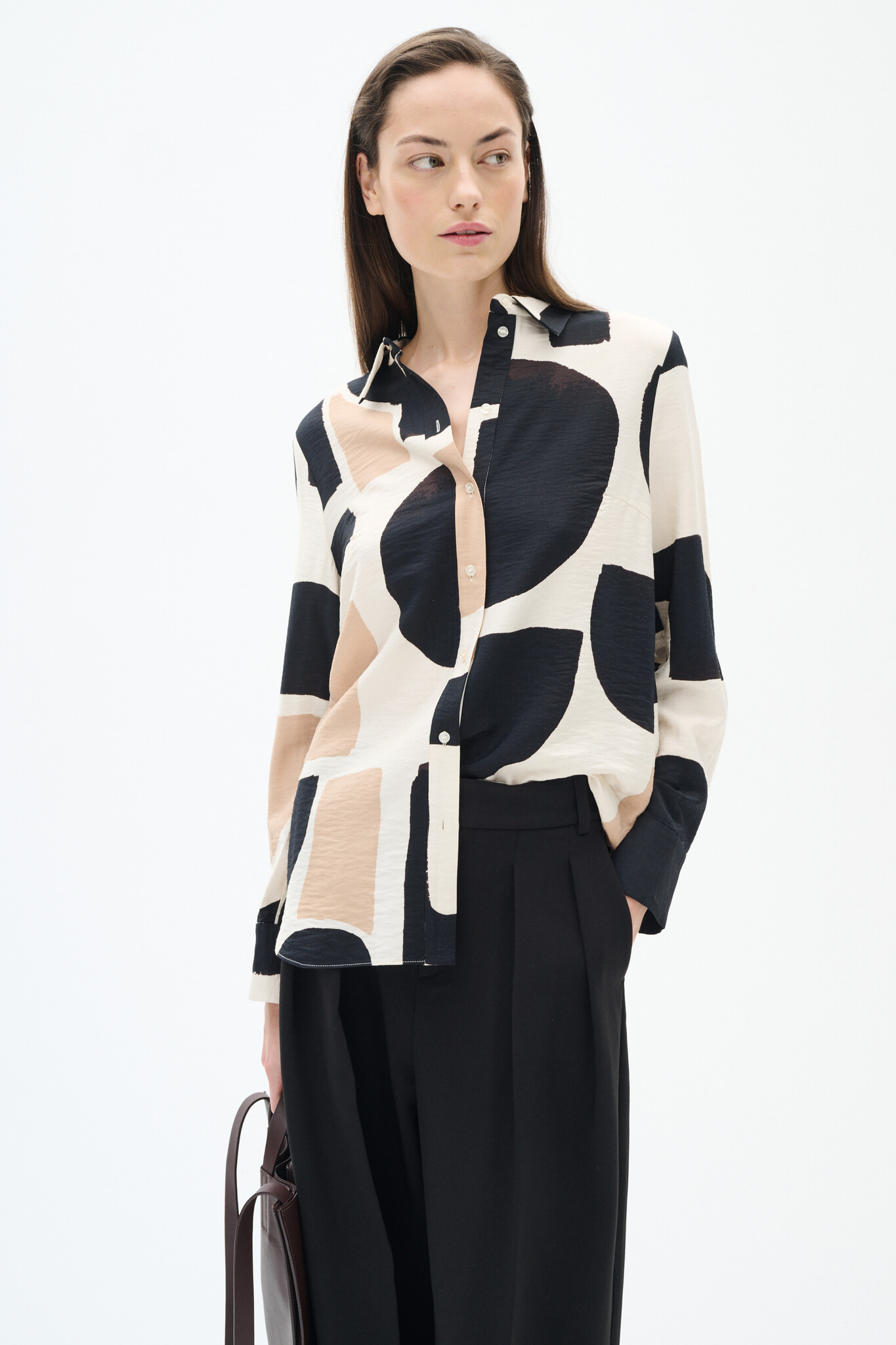 https://cdn.webshopapp.com/shops/223274/files/472154264/file.jpg
