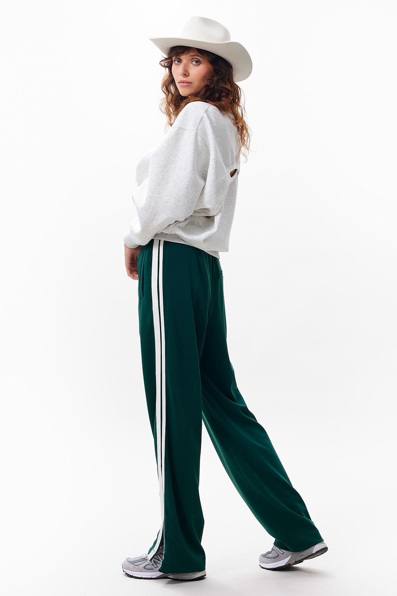 https://cdn.webshopapp.com/shops/223274/files/472391832/file.jpg