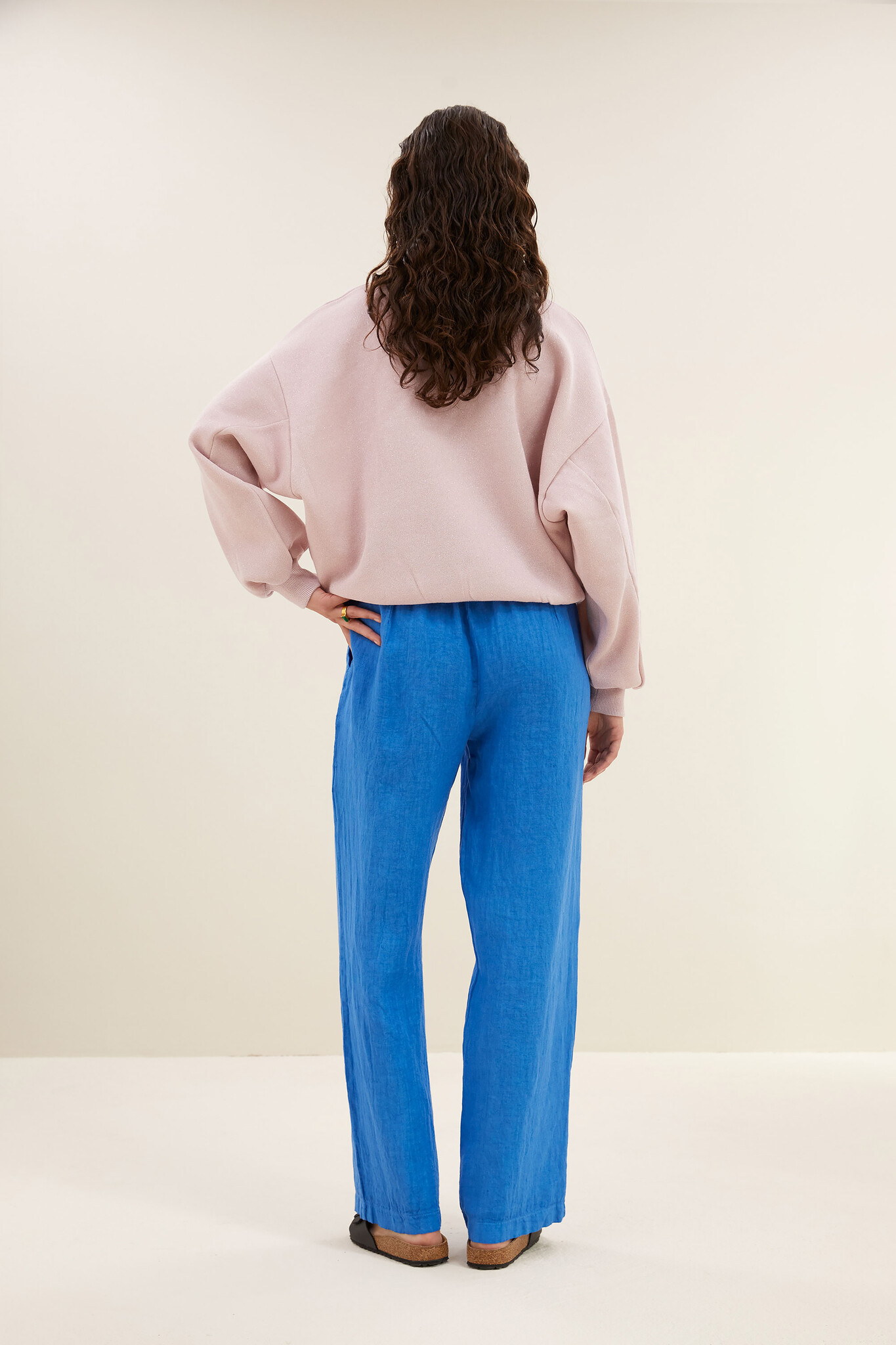 https://cdn.webshopapp.com/shops/223274/files/472667454/file.jpg