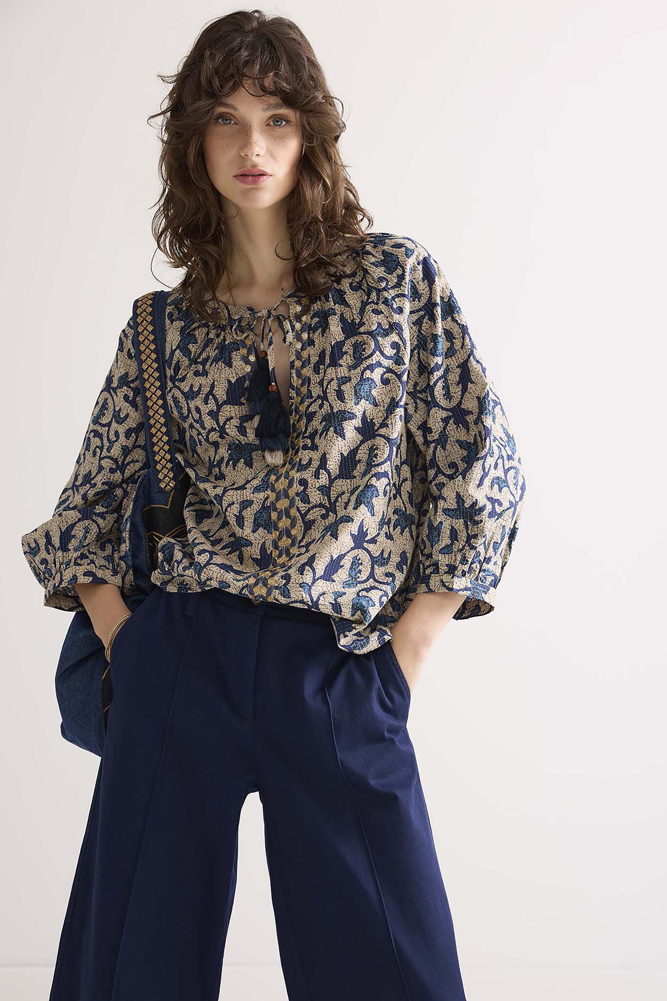 https://cdn.webshopapp.com/shops/223274/files/472763872/file.jpg