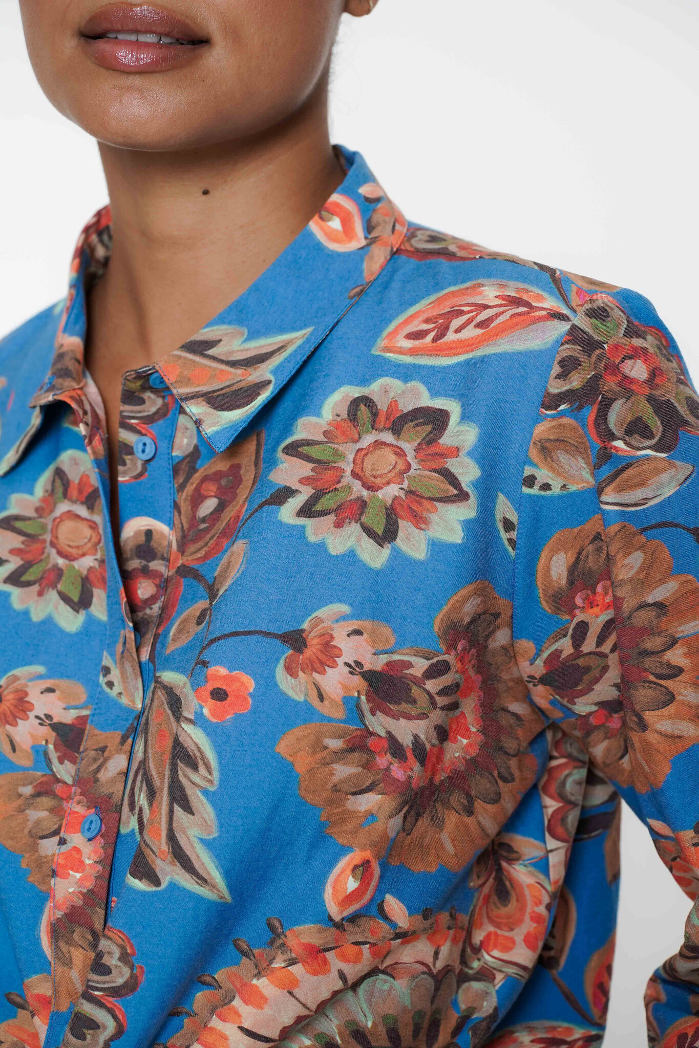 https://cdn.webshopapp.com/shops/223274/files/472770112/file.jpg