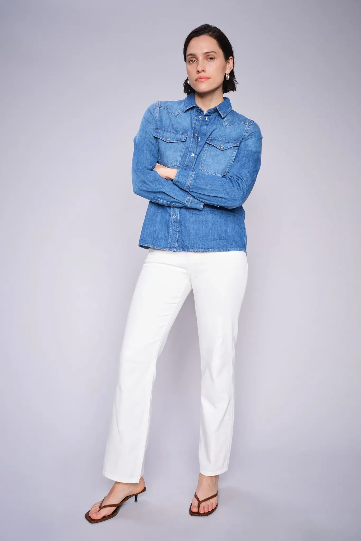 https://cdn.webshopapp.com/shops/223274/files/472780091/file.jpg