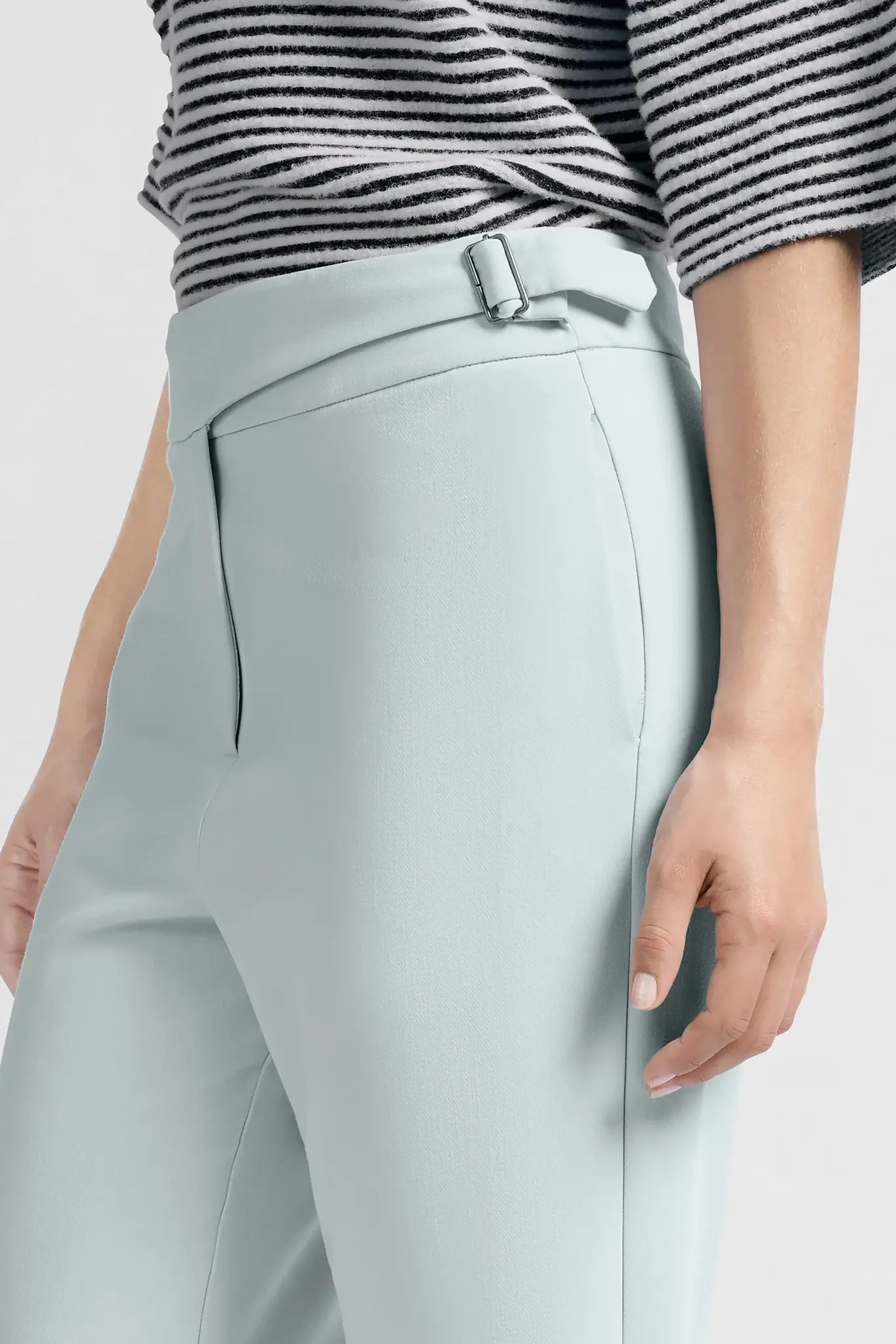 https://cdn.webshopapp.com/shops/223274/files/472793515/file.jpg