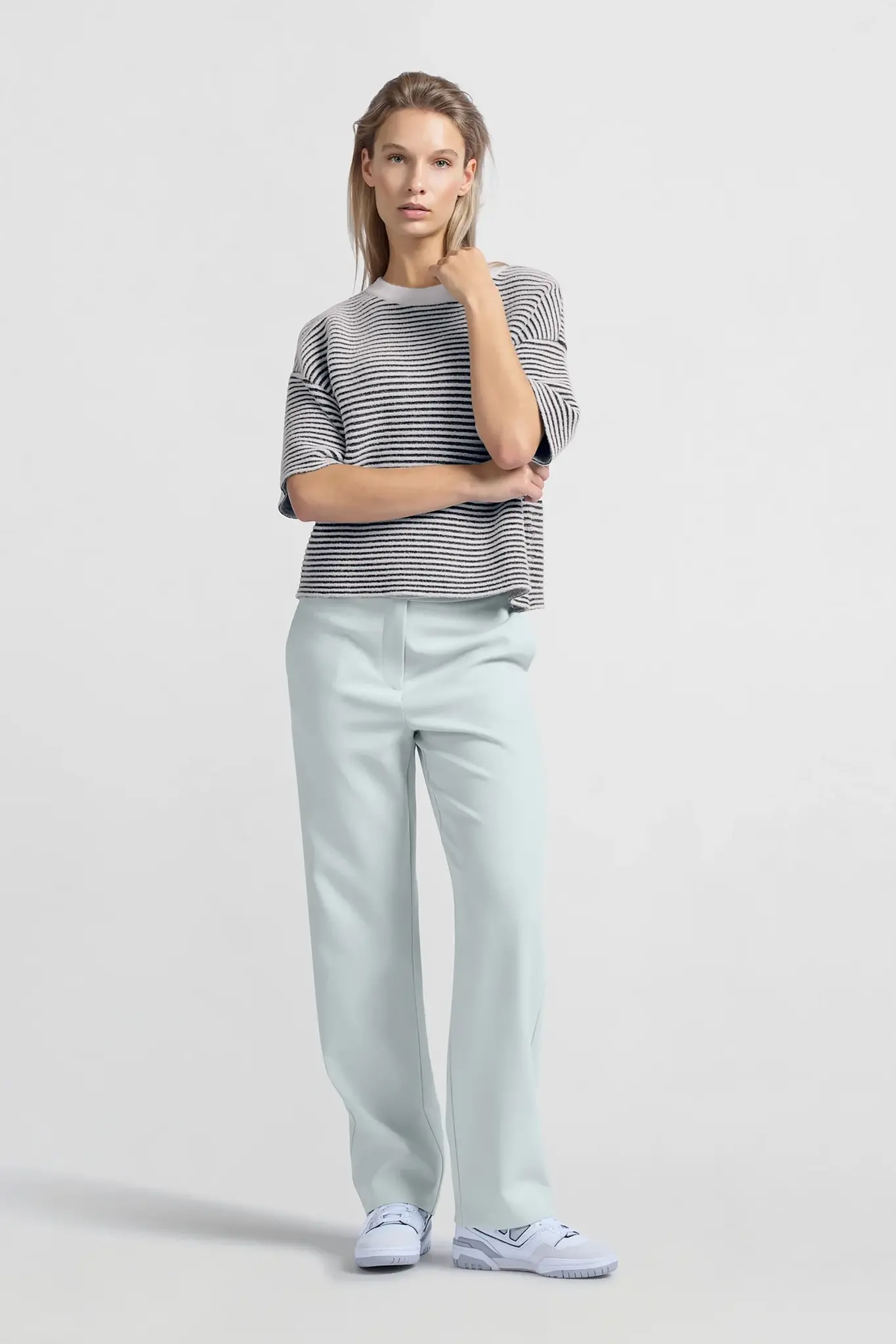 https://cdn.webshopapp.com/shops/223274/files/472793522/file.jpg