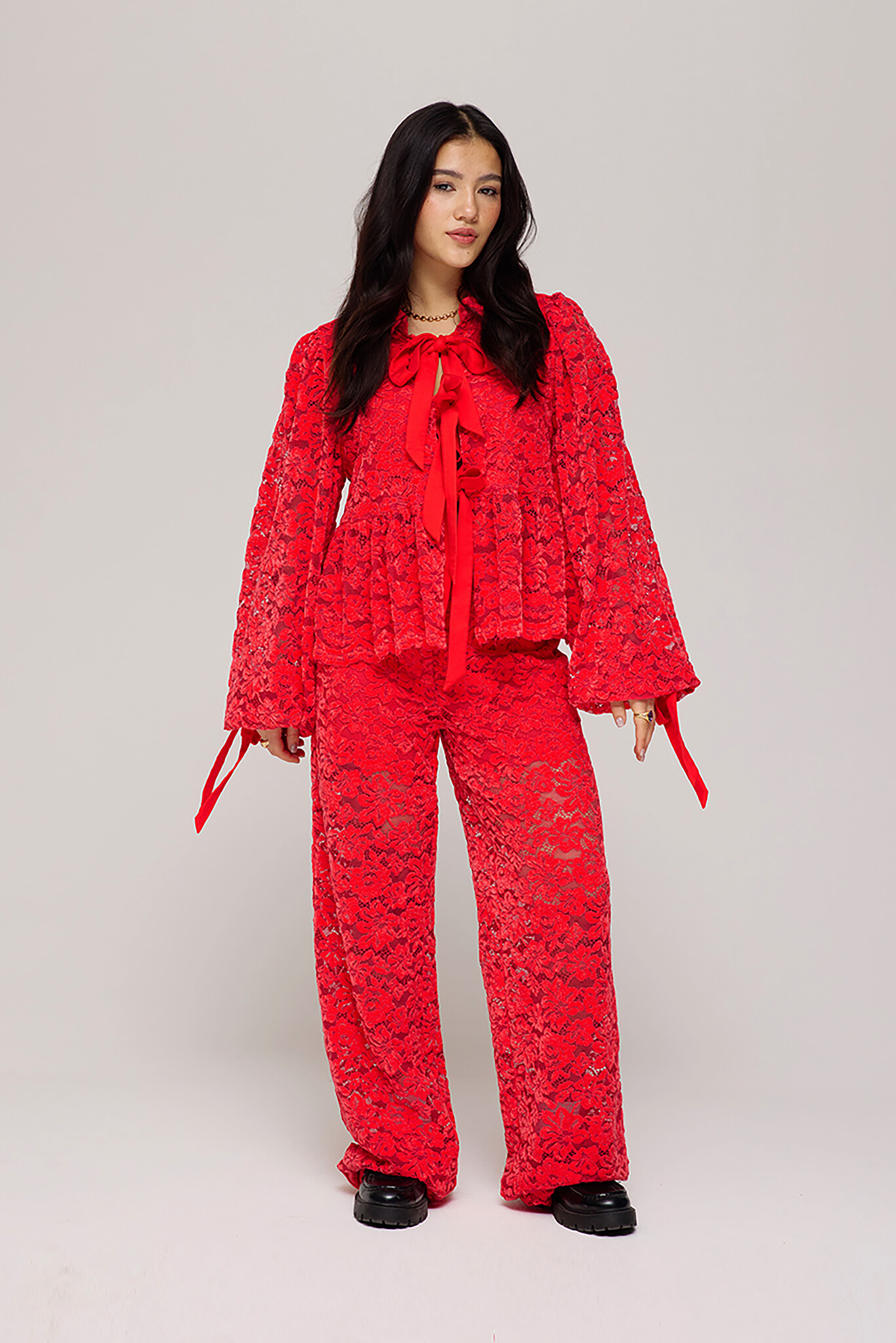 https://cdn.webshopapp.com/shops/223274/files/472892064/file.jpg