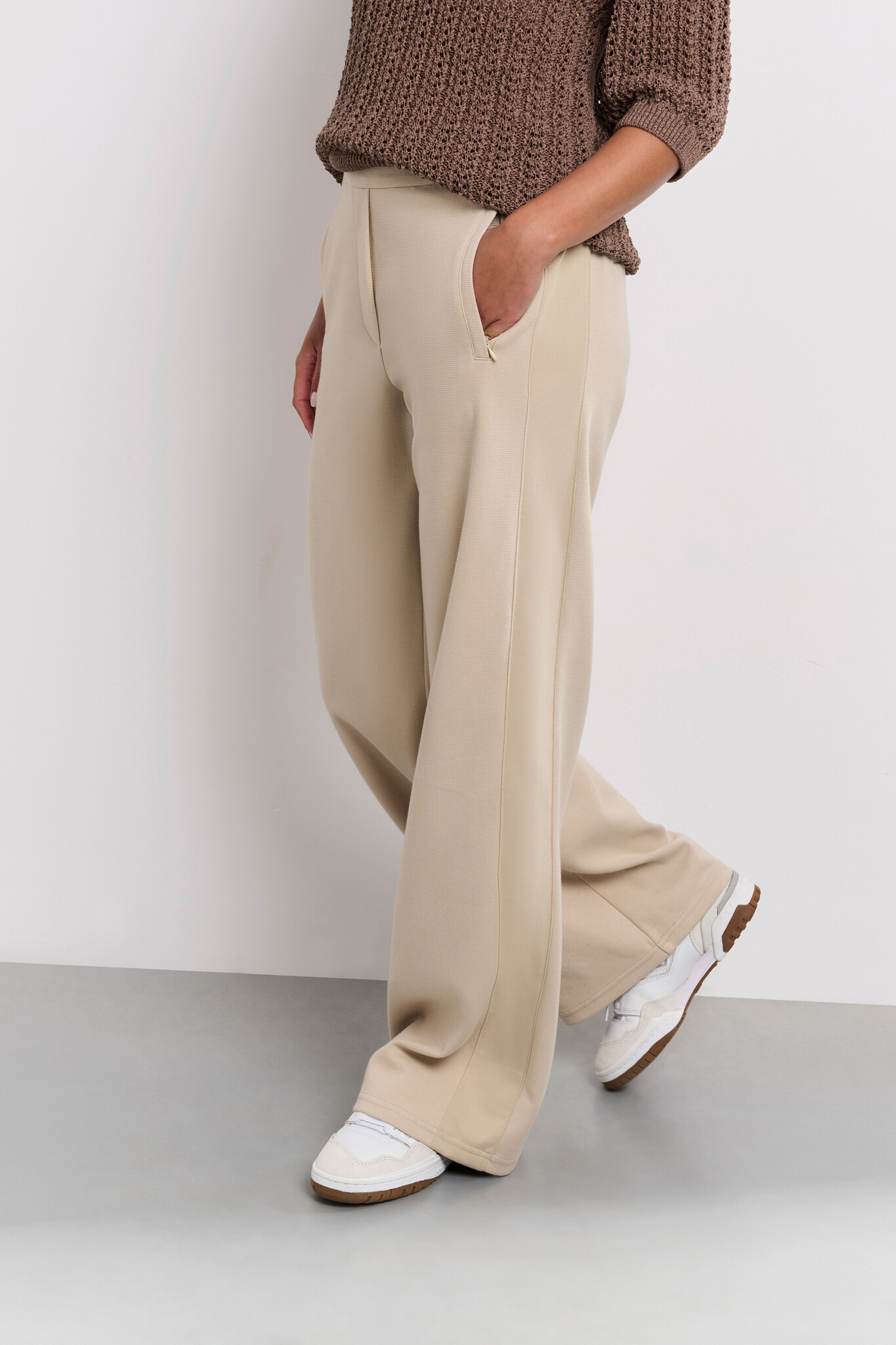 https://cdn.webshopapp.com/shops/223274/files/473632113/file.jpg