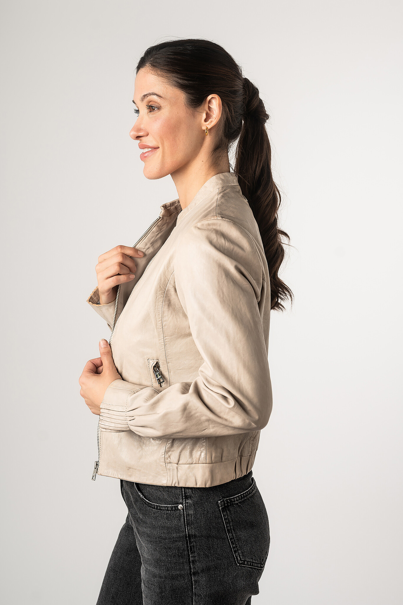 https://cdn.webshopapp.com/shops/223274/files/473800719/file.jpg